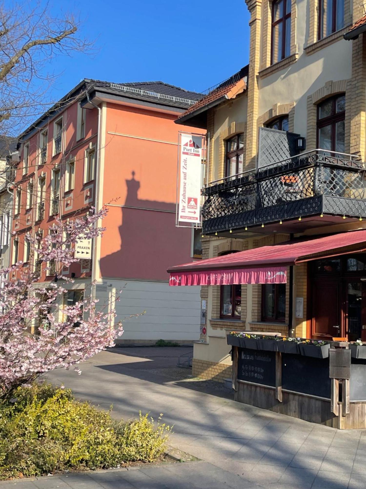 Port Inn Hotel Eichwalde Dış mekan fotoğraf